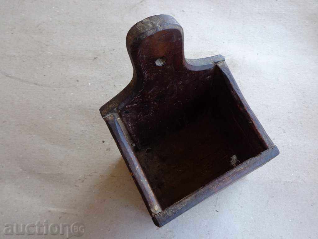 Delivery of Very old spoon, wooden, box for spoon Delivery of Very old spoon, wooden, box for spoon