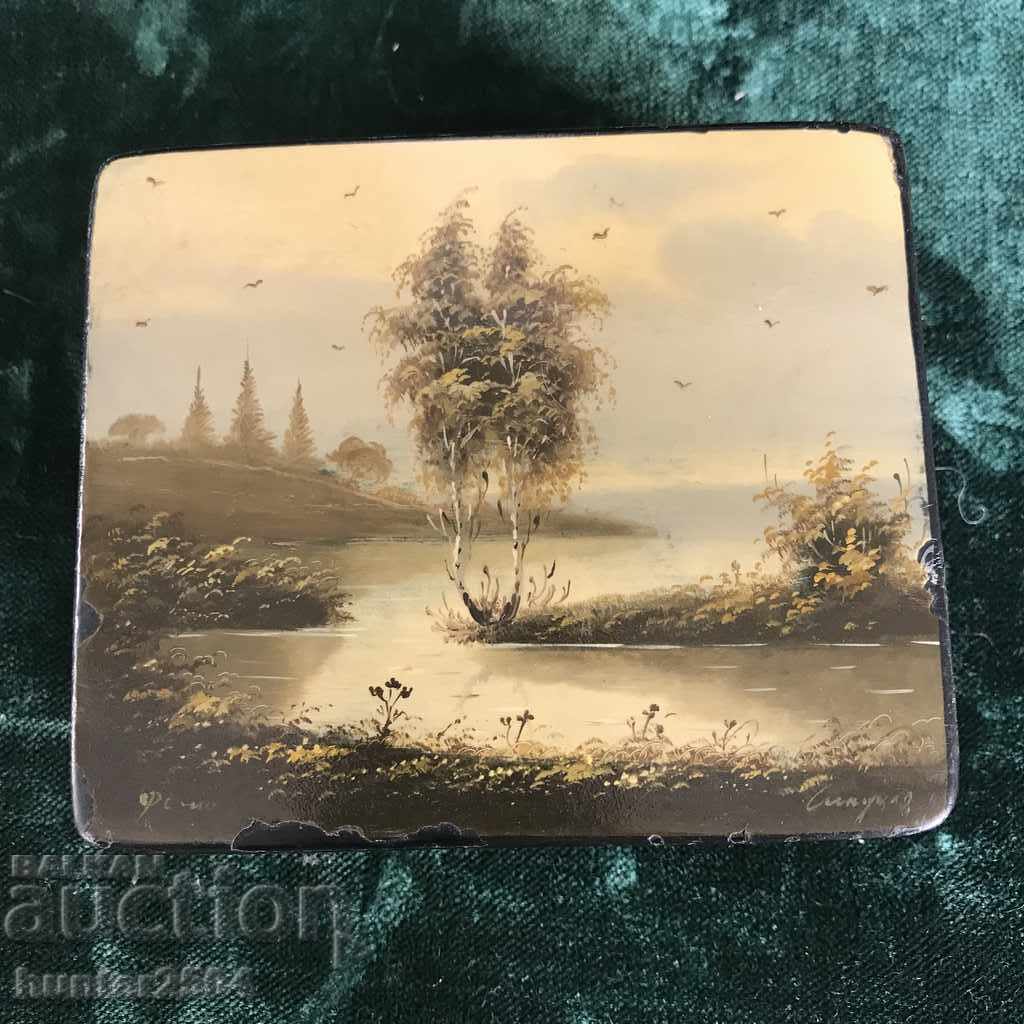 Delivery of Old box "papier mache" hand painted by author 10/8/4 cm Delivery of Old box "papier mache" hand painted by author 10/8/4 cm