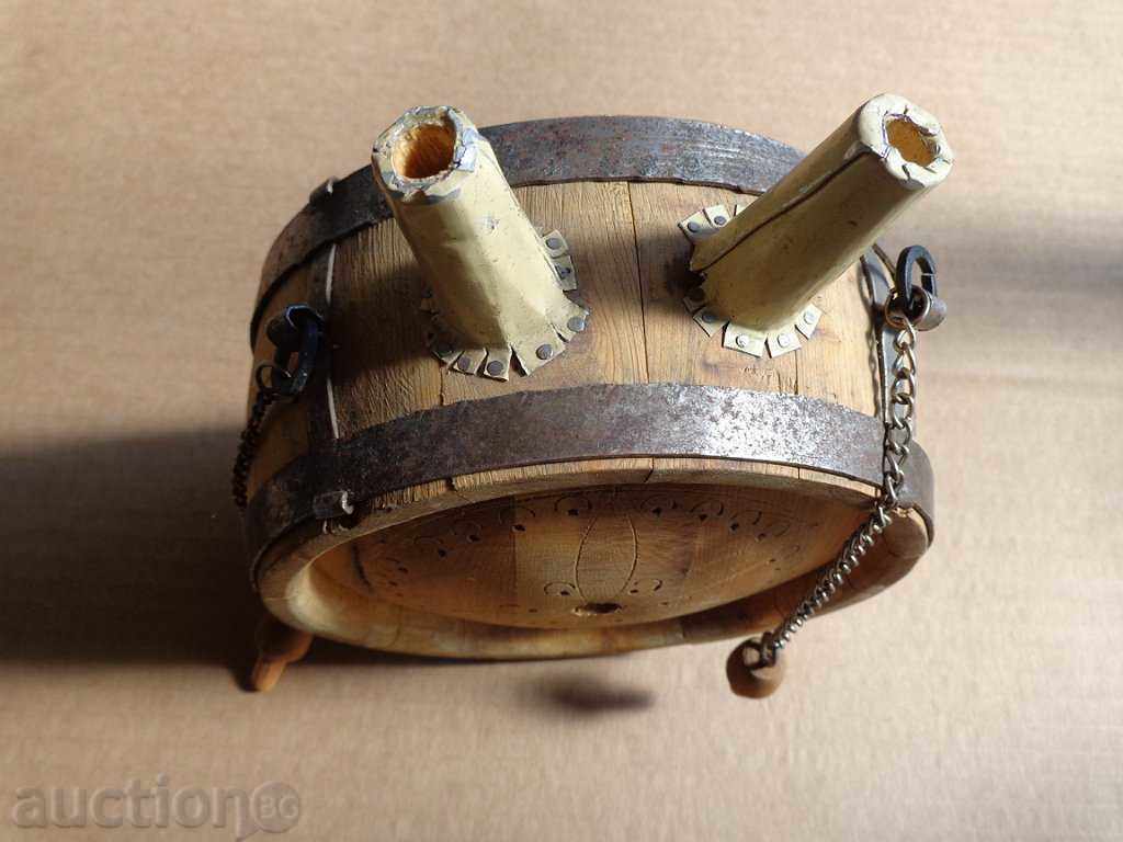 Buckel, a vase, a wooden pave with price 62.00 BGN | € 31.70 Buckel, a vase, a wooden pave with price 62.00 BGN | € 31.70