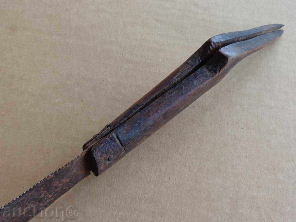 An old viticultural knife - 5