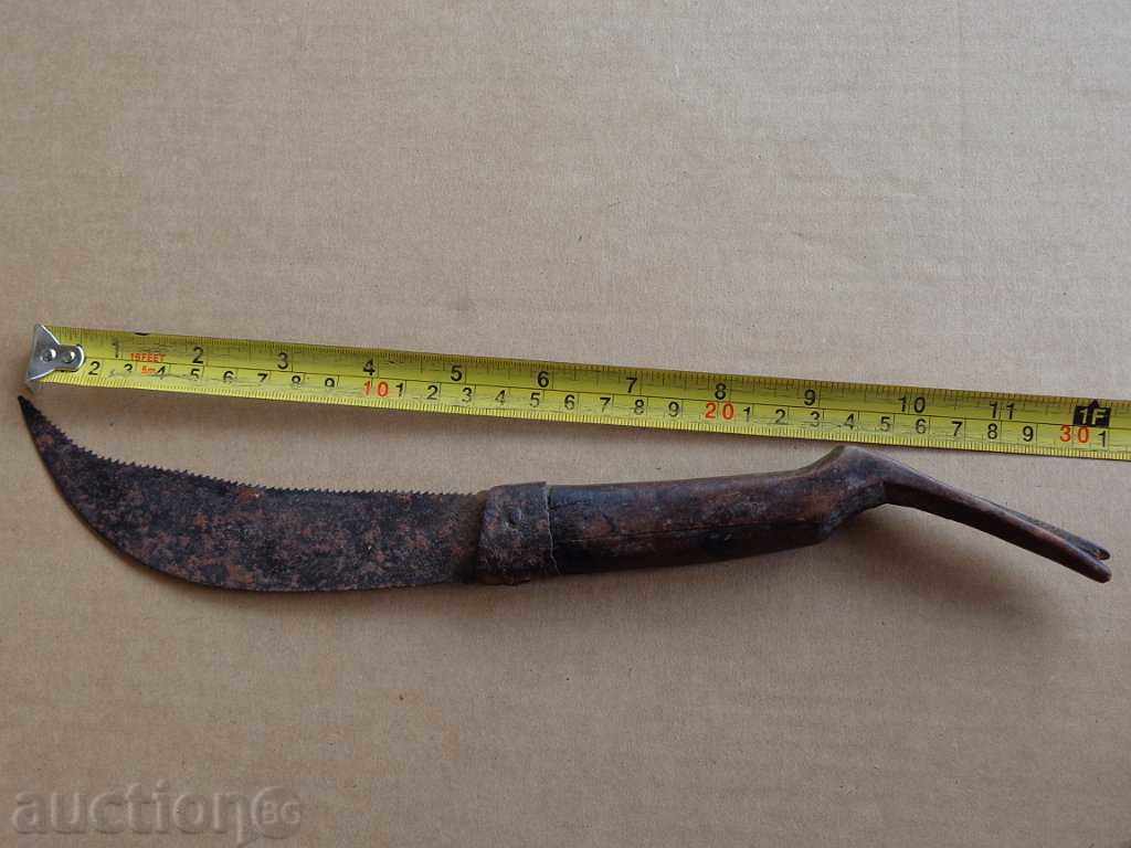 An old viticultural knife - 6