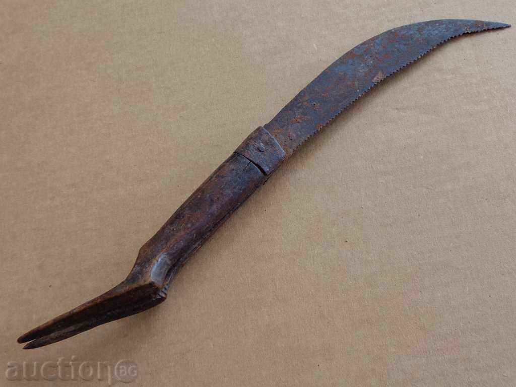 An old viticultural knife