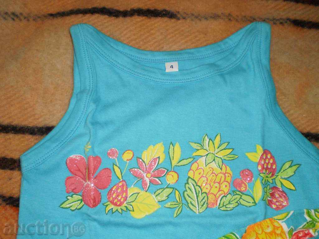 Set for 3-4-year-old girl in t-shirt and shorts with fruit - 5