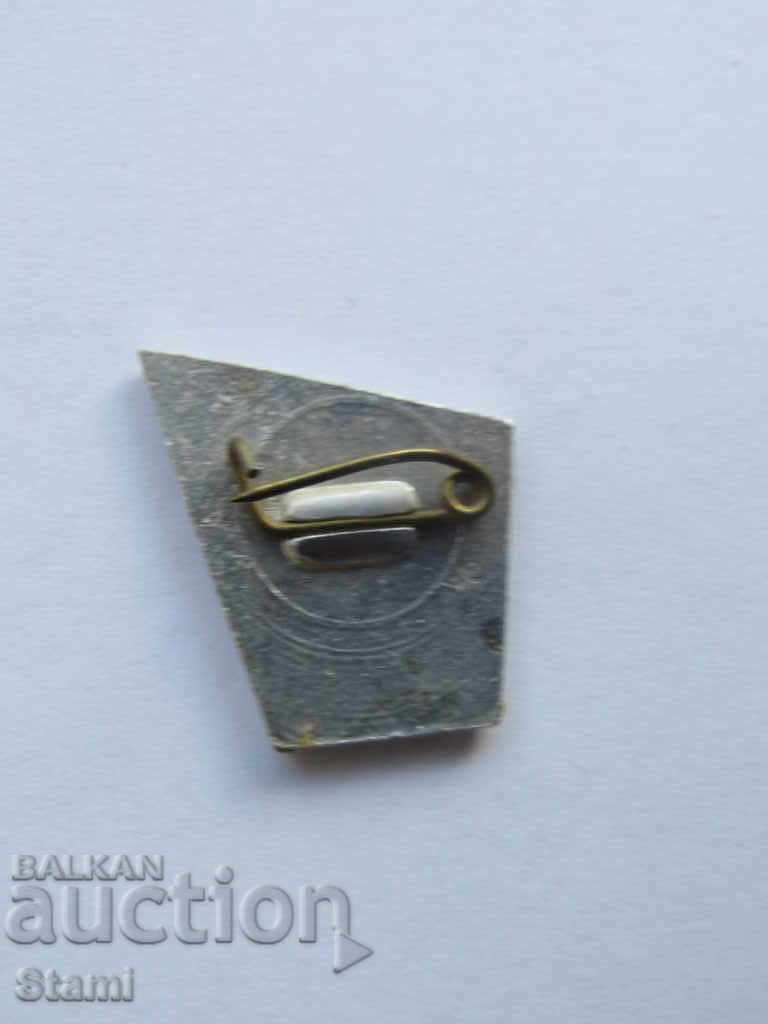 Delivery of Pin 2252 m Ruen peak Delivery of Pin 2252 m Ruen peak