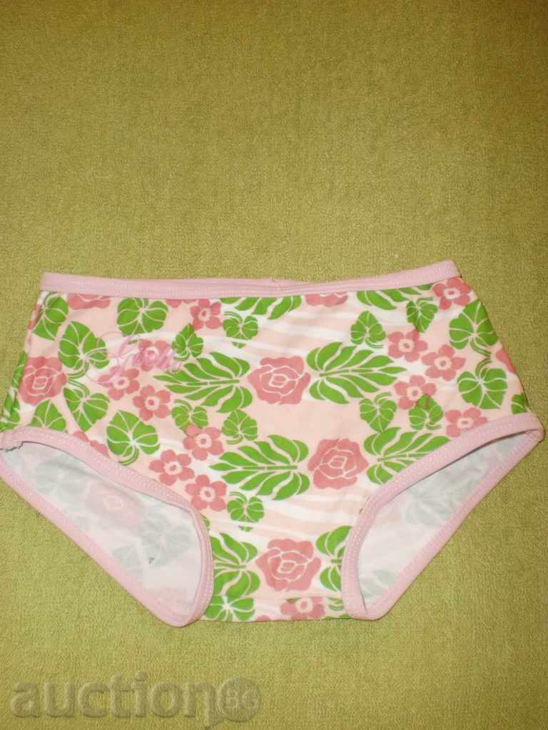Auction  Bottom of DISNEY children's swimsuit, size 104/110