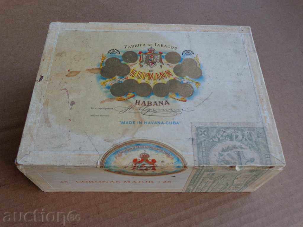 An old cigar box from Havana An old cigar box from Havana
