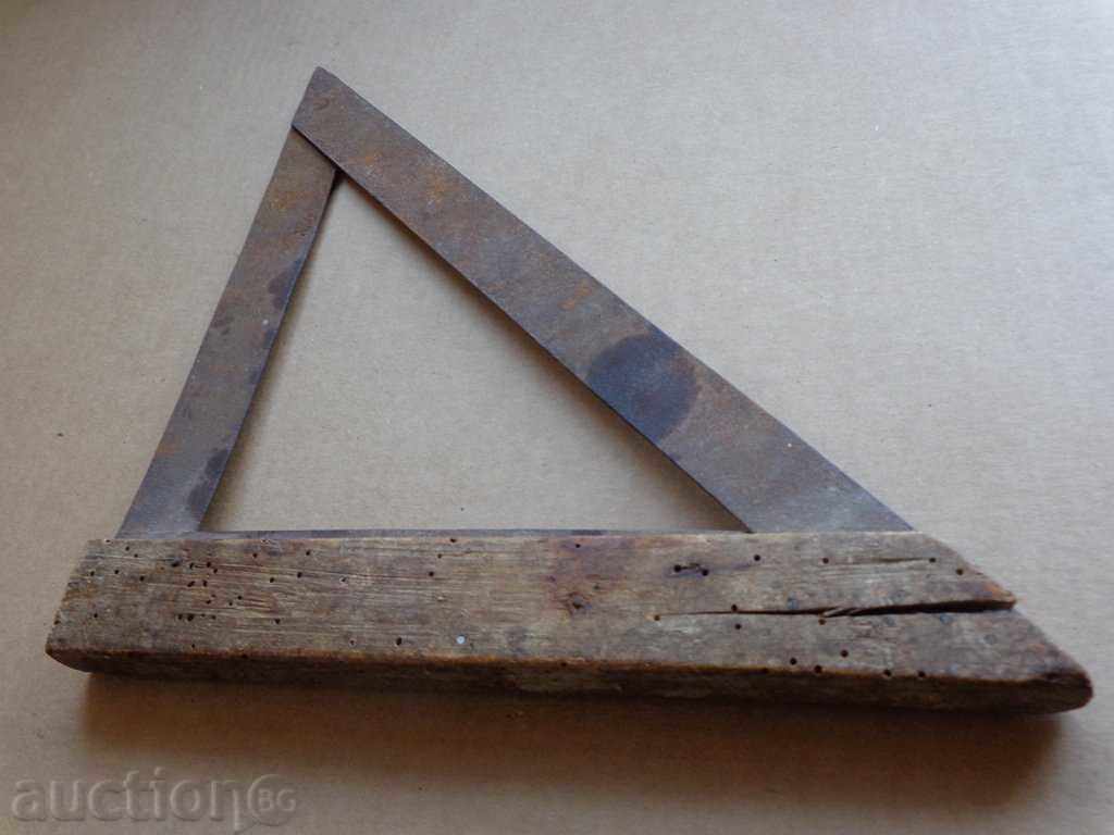 Delivery of Old corner triangle, corner Delivery of Old corner triangle, corner