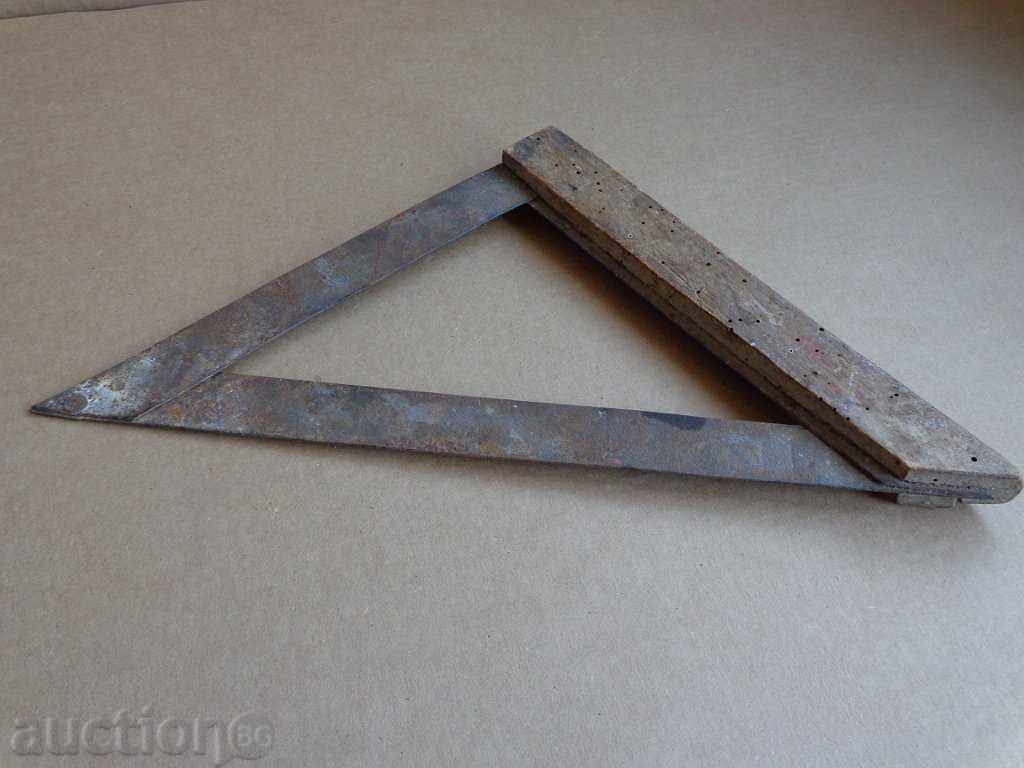 Old corner triangle, corner - 7 Old corner triangle, corner - 7