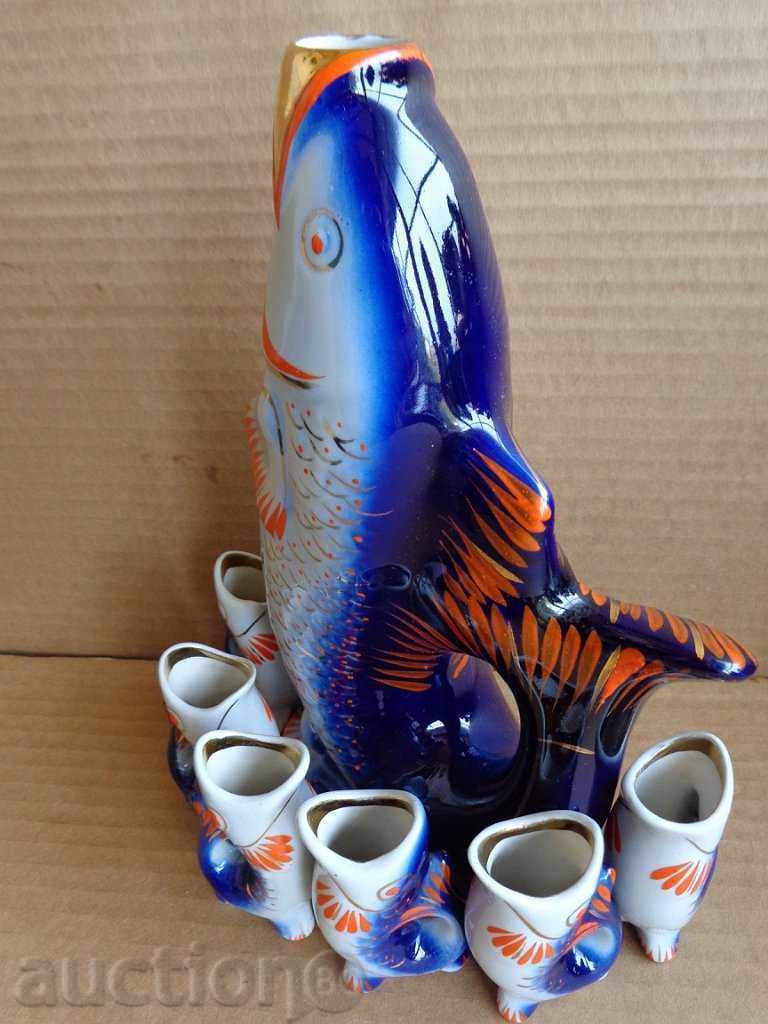 Παράδοση Σέρβις πορσελάνης Soc, πορσελάνη, φλιτζάνια, κανάτα Παράδοση Σέρβις πορσελάνης Soc, πορσελάνη, φλιτζάνια, κανάτα