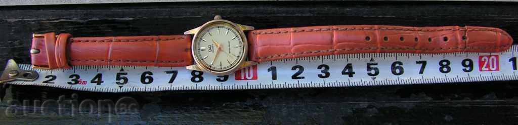 923. Q & Q QUARTZ WORKS with price 10.00 BGN | € 5.11