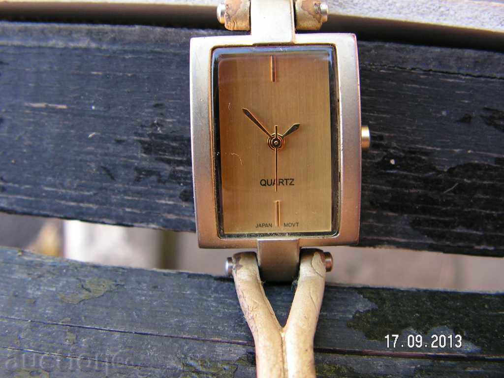 924 QUARTZ WORKS with price 5.00 BGN | € 2.56