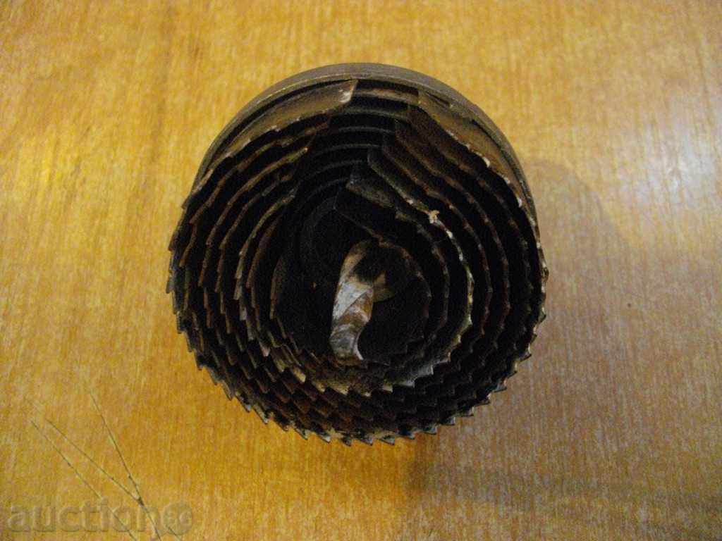 Tool for drilling holes - 2 - 5 Tool for drilling holes - 2 - 5