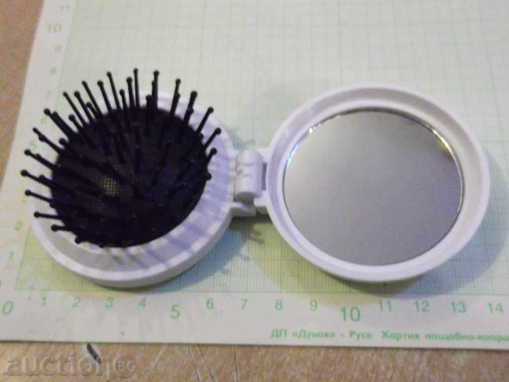 Mirror foldable with brush - 5