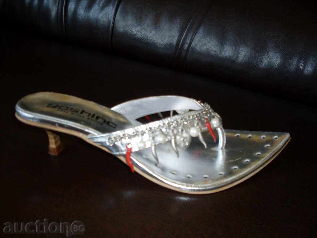 Licitație Numărul de argint papuci de casă 36