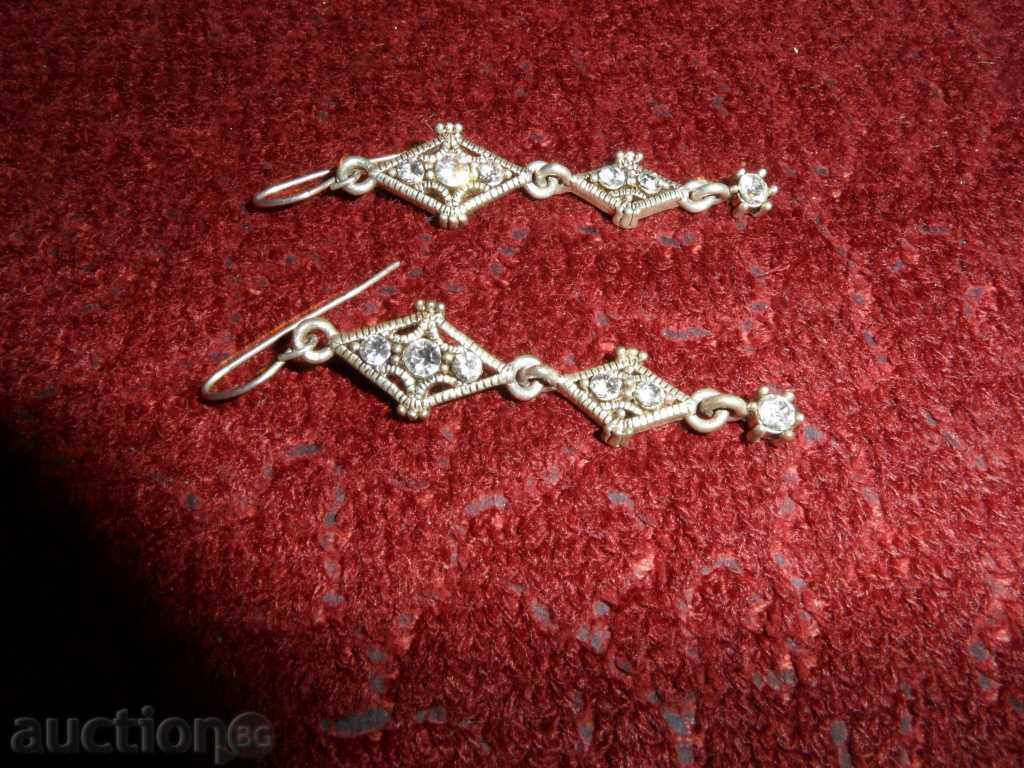 Cercei cu pietre transparente Cercei cu pietre transparente