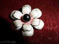 ВИСУЛКА   бяло  цвете