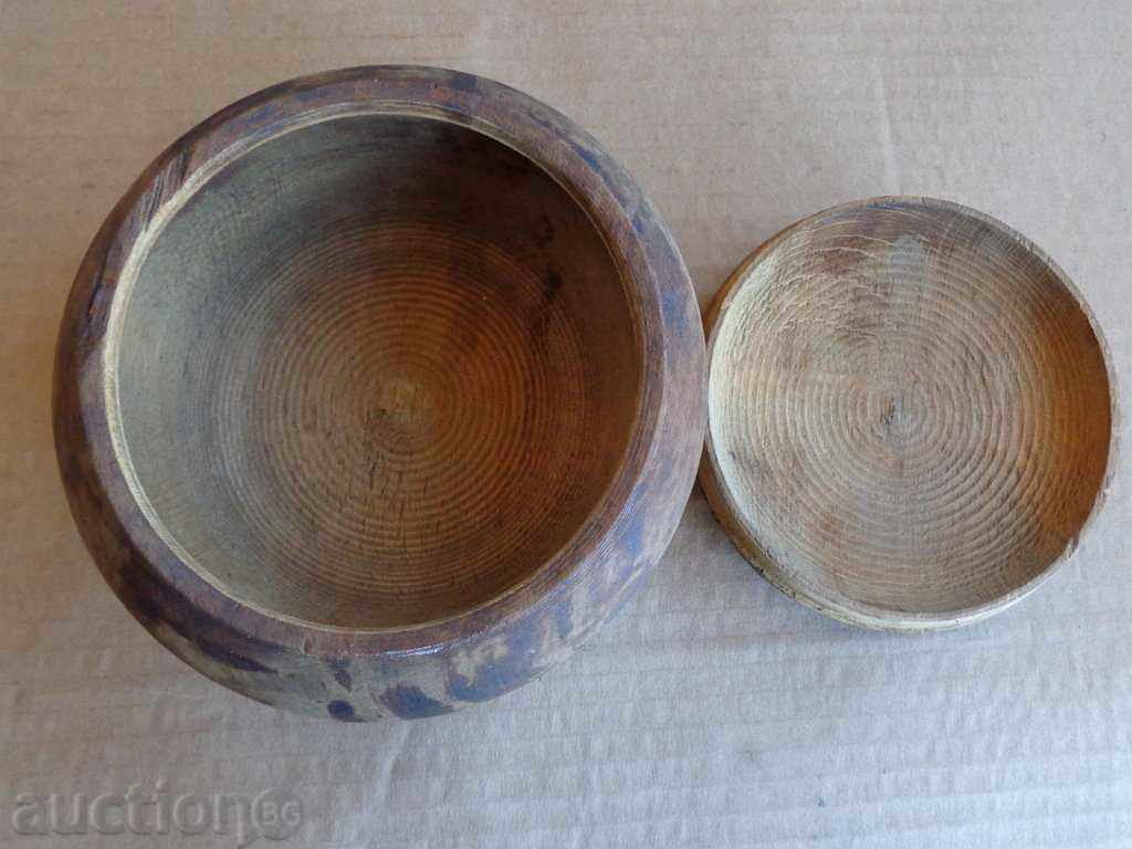 An old wooden bowl, a salt pan, a sugar bowl, a bowl with price 52.00 BGN | € 26.59 An old wooden bowl, a salt pan, a sugar bowl, a bowl with price 52.00 BGN | € 26.59