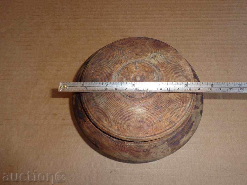 An old wooden bowl, a salt pan, a sugar bowl, a bowl - 5 An old wooden bowl, a salt pan, a sugar bowl, a bowl - 5