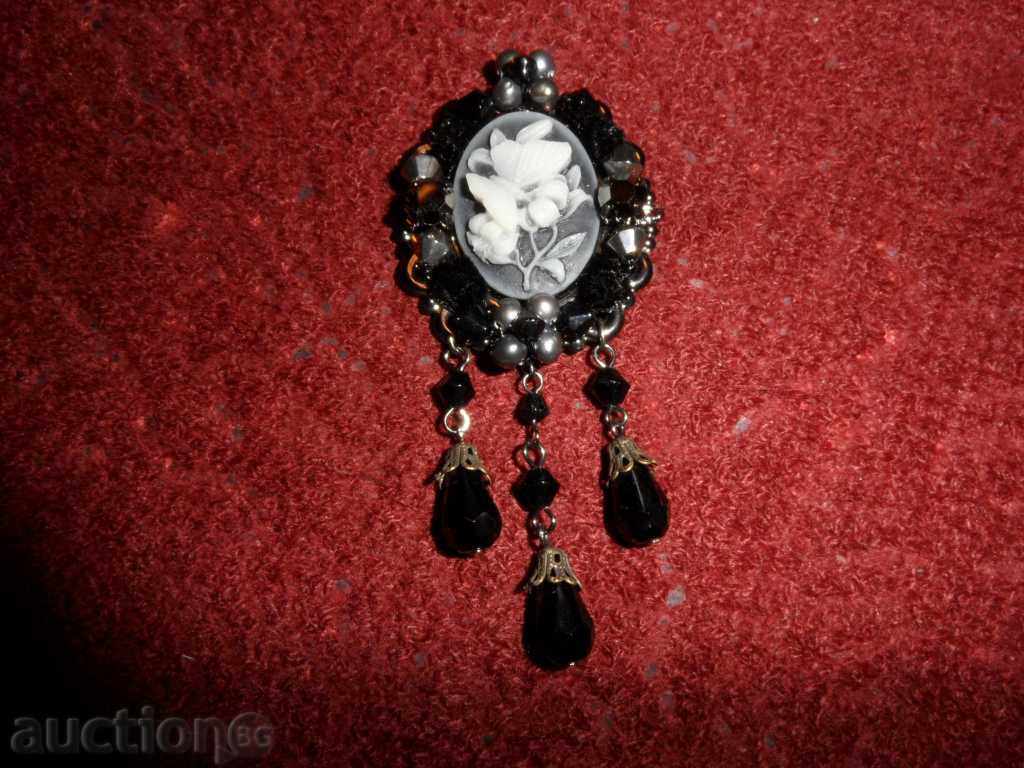 PENDANT with GEM 8 / 3.5 cm, gem PENDANT with GEM 8 / 3.5 cm, gem