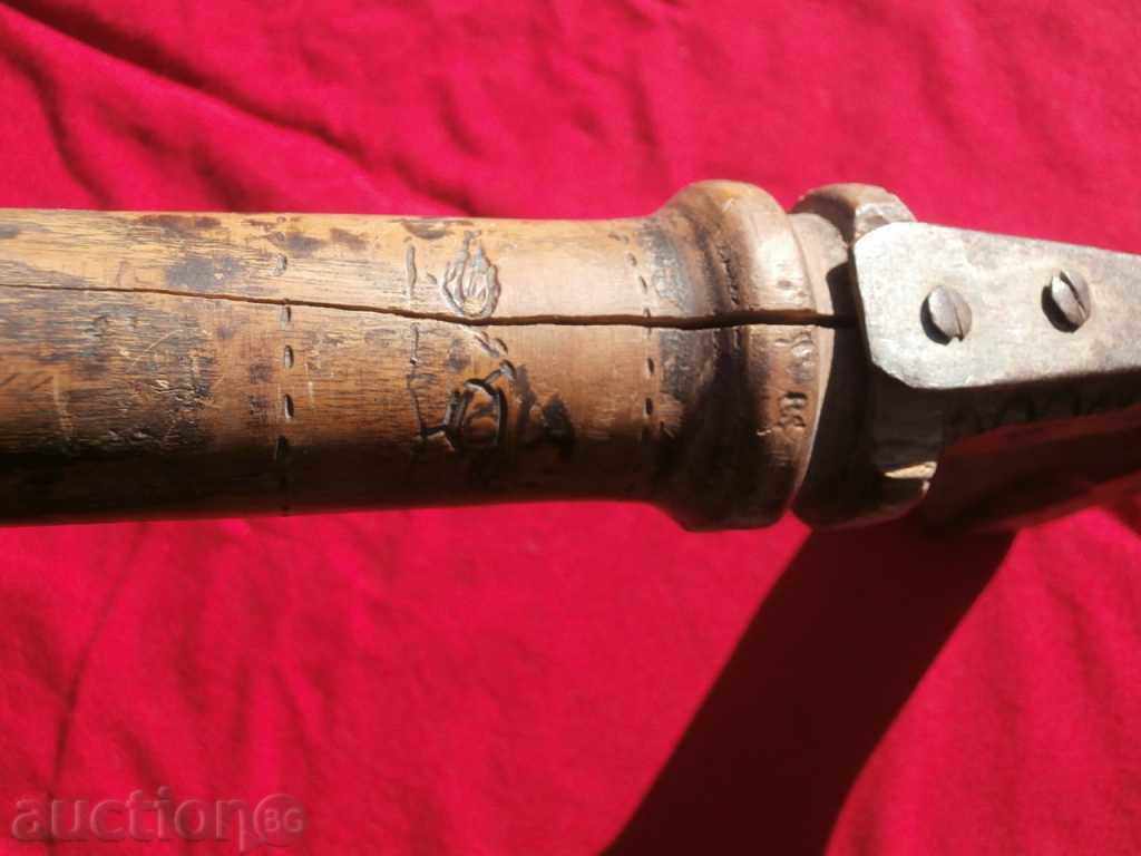 Auction Old Revival Craftsman/Carpenter/ Hammer Auction Old Revival Craftsman/Carpenter/ Hammer