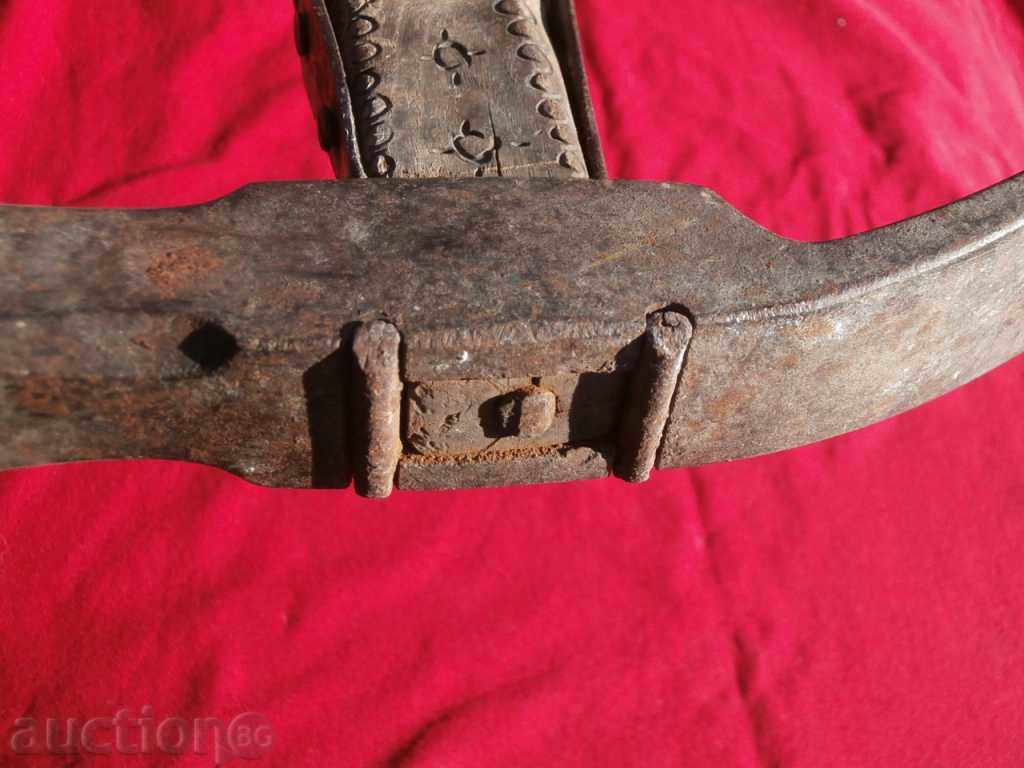 Old Revival Craftsman/Carpenter/ Hammer - 5 Old Revival Craftsman/Carpenter/ Hammer - 5