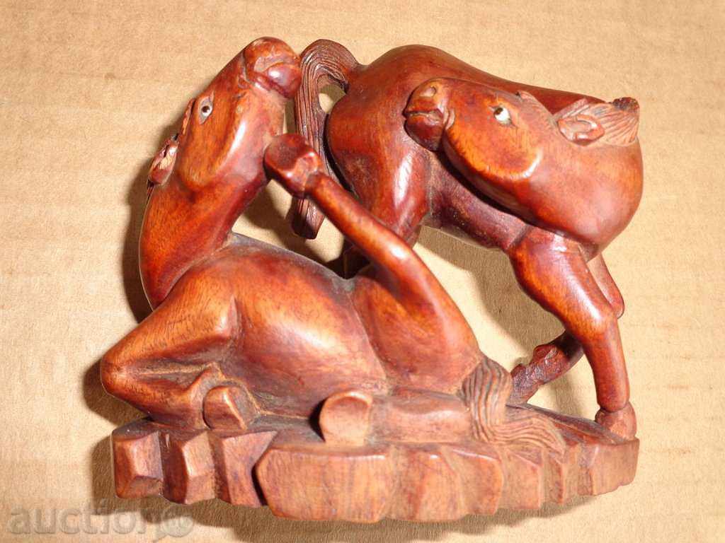 Auction  Statuette, sculpture, figures, figure