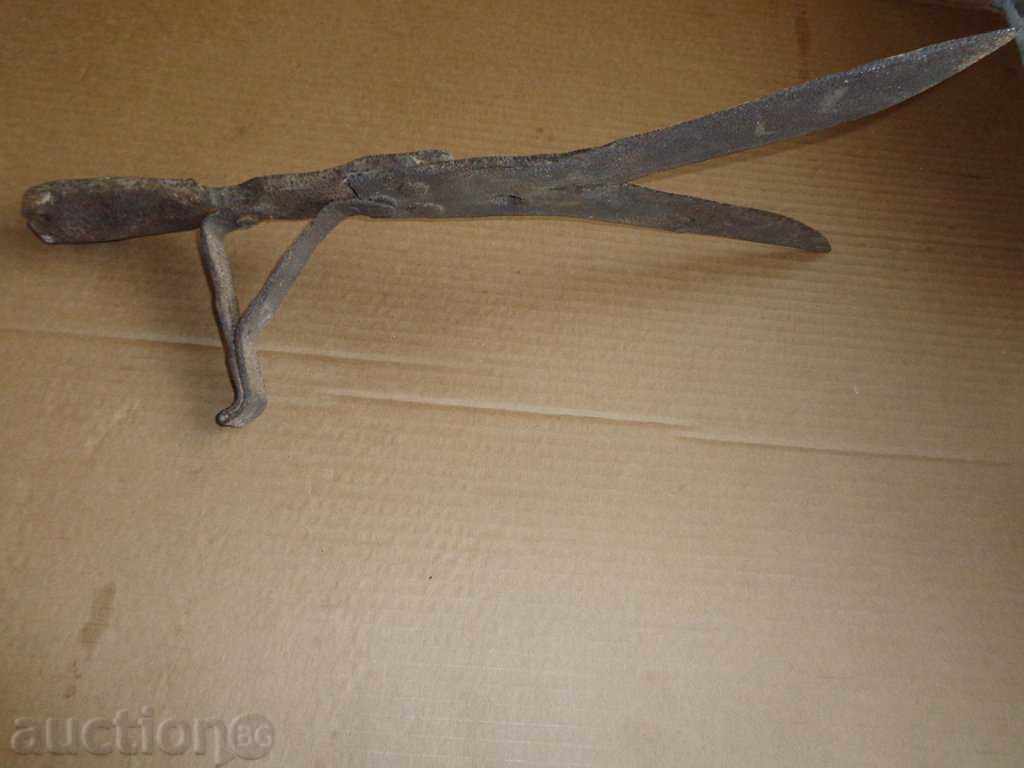 Auction Old tool, wrought iron, brushcutter, scissors Auction Old tool, wrought iron, brushcutter, scissors