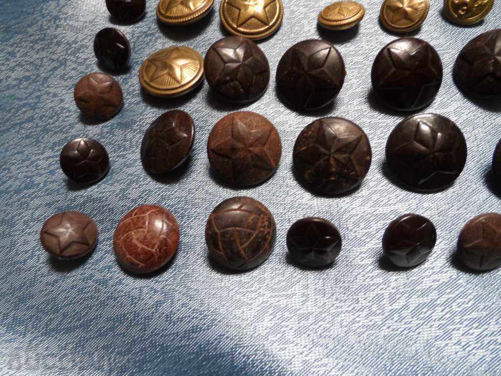 Livrarea Lot de nasturi vechi - 33 buc. Livrarea Lot de nasturi vechi - 33 buc.