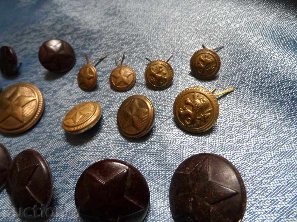 Lot de nasturi vechi - 33 buc. - 6 Lot de nasturi vechi - 33 buc. - 6