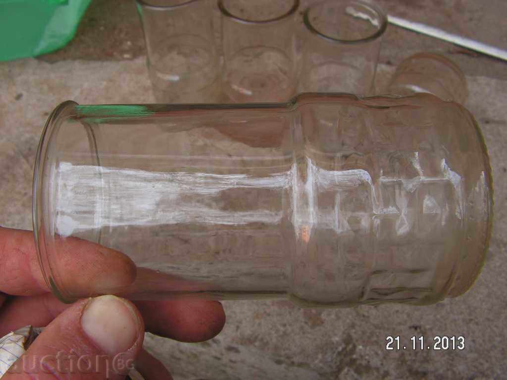 Delivery of 1511. SERVICE WITHOUT GLASS Delivery of 1511. SERVICE WITHOUT GLASS