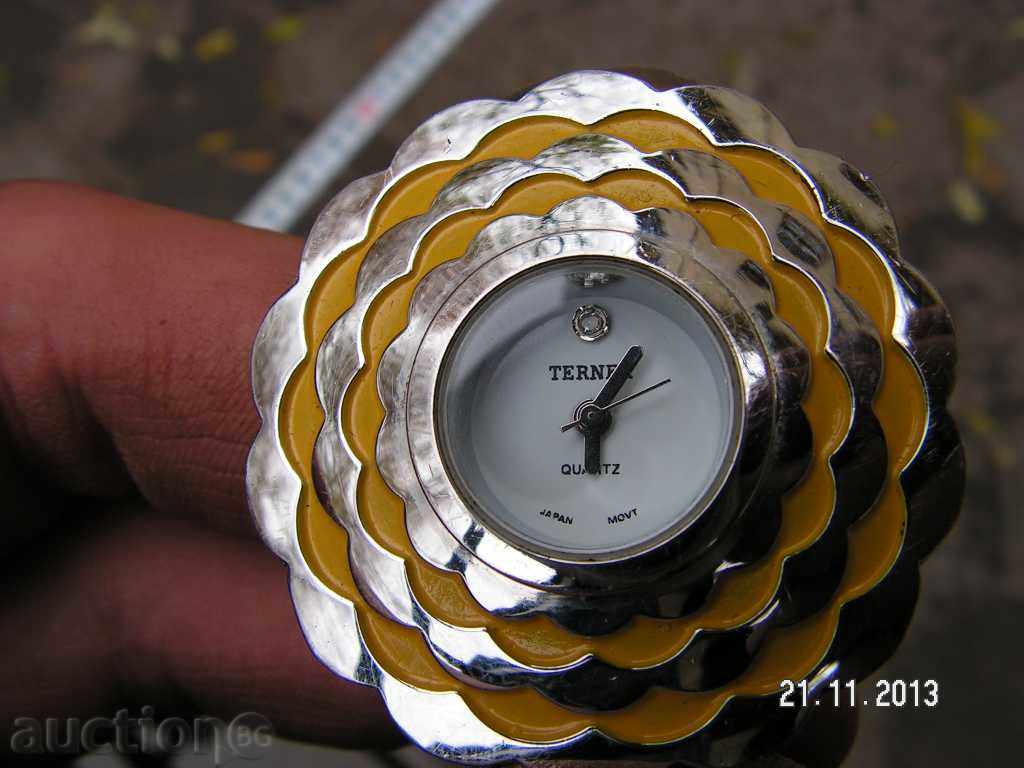 1519. cuaternare WORKS Terner QUARTZ CUARȚ - 6 1519. cuaternare WORKS Terner QUARTZ CUARȚ - 6