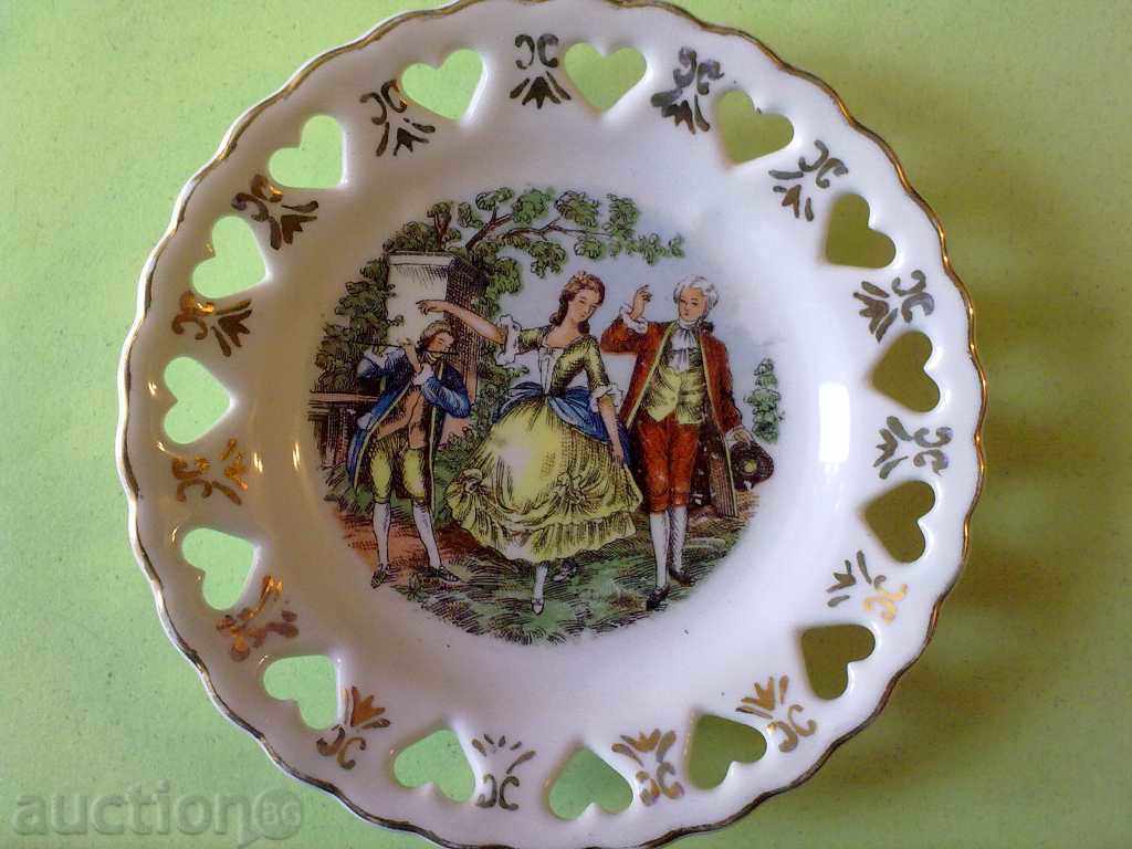 Delivery of VERY BEAUTIFUL PORCELAIN WALLS FOR THE WALL