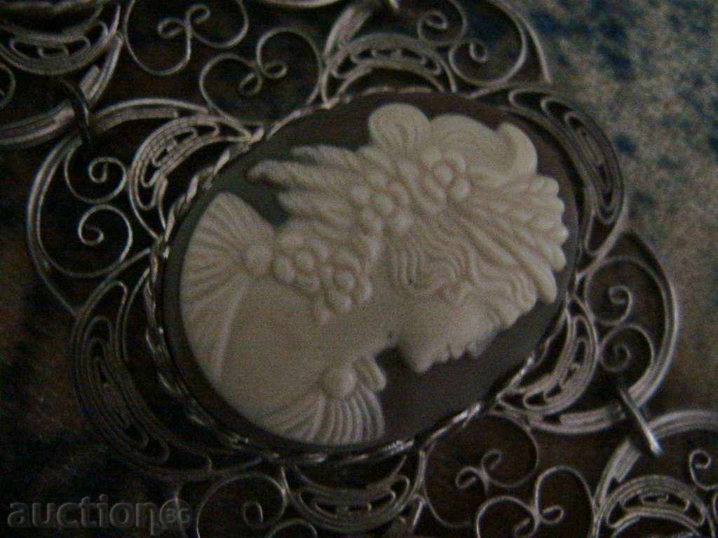 Interesting SILVER FILIGREE BRACELET, SILVER, GEM, CAMEO with price 397.00 BGN | € 202.98 Interesting SILVER FILIGREE BRACELET, SILVER, GEM, CAMEO with price 397.00 BGN | € 202.98