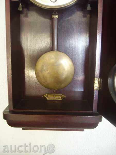 Livrarea Vindem ceas de cabinet Yunghans