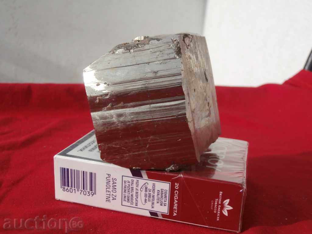 Delivery of Pyrite large piece