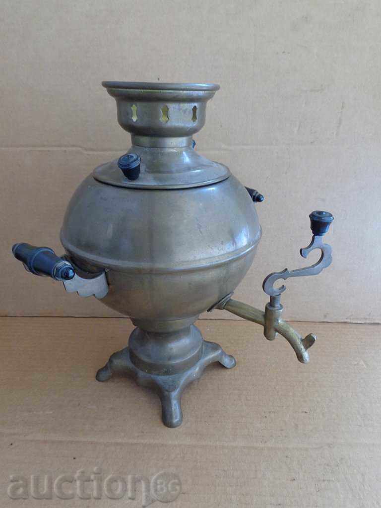 Brass Russian samovar with price 90.00 BGN | € 46.02 Brass Russian samovar with price 90.00 BGN | € 46.02
