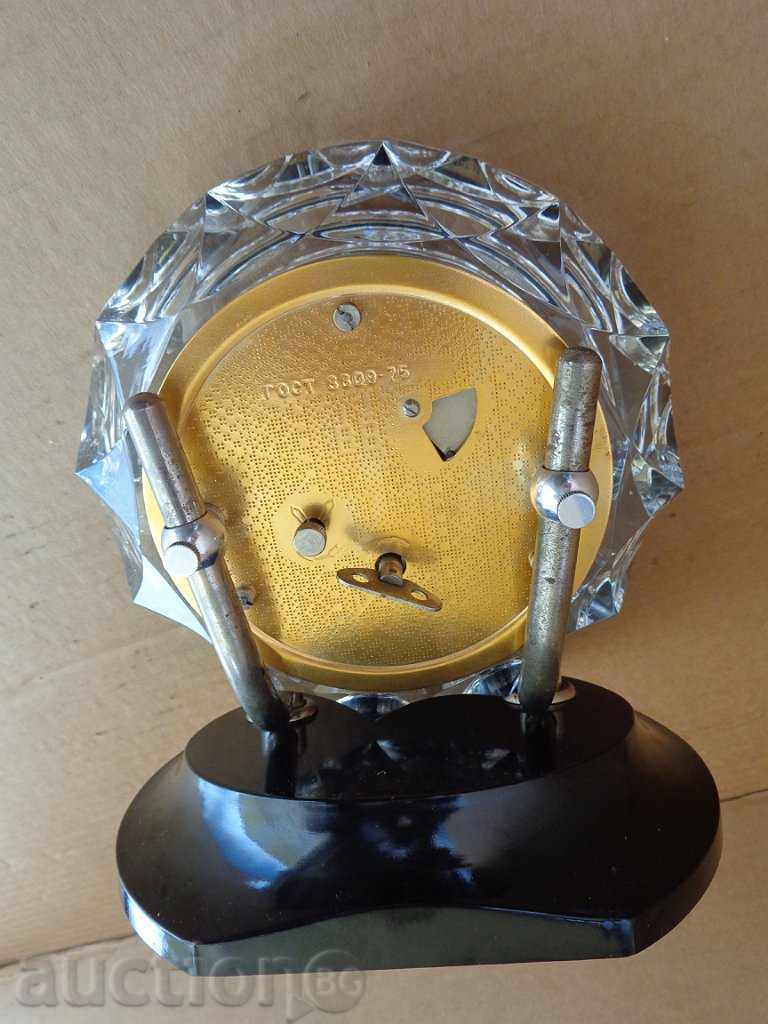 Table clock Mayak from Soviet times - UUSR - 5 Table clock Mayak from Soviet times - UUSR - 5