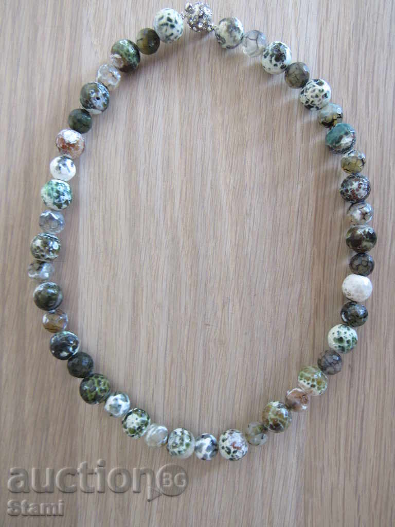 A natural sardalite in dominating green