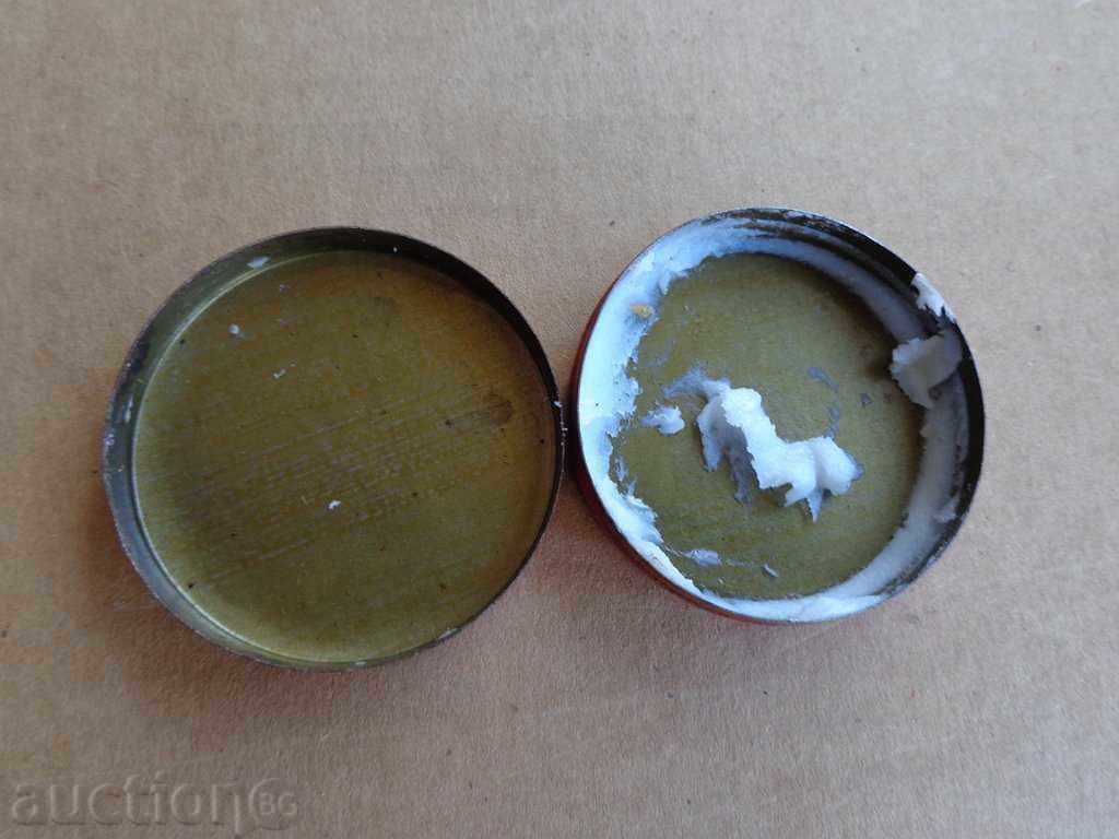 Auction  Old metal box for pomades, cream