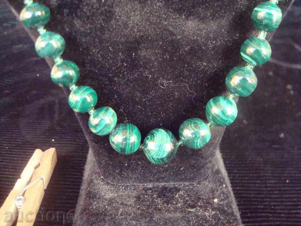 Κολιέ μαλαχίτη - καλή κατασκευή - νέοι 51 κόκκοι. με τιμή 54.95 BGN | € 28.10 Κολιέ μαλαχίτη - καλή κατασκευή - νέοι 51 κόκκοι. με τιμή 54.95 BGN | € 28.10