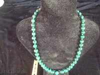 Malachite necklace - good workmanship - new 51 grains.