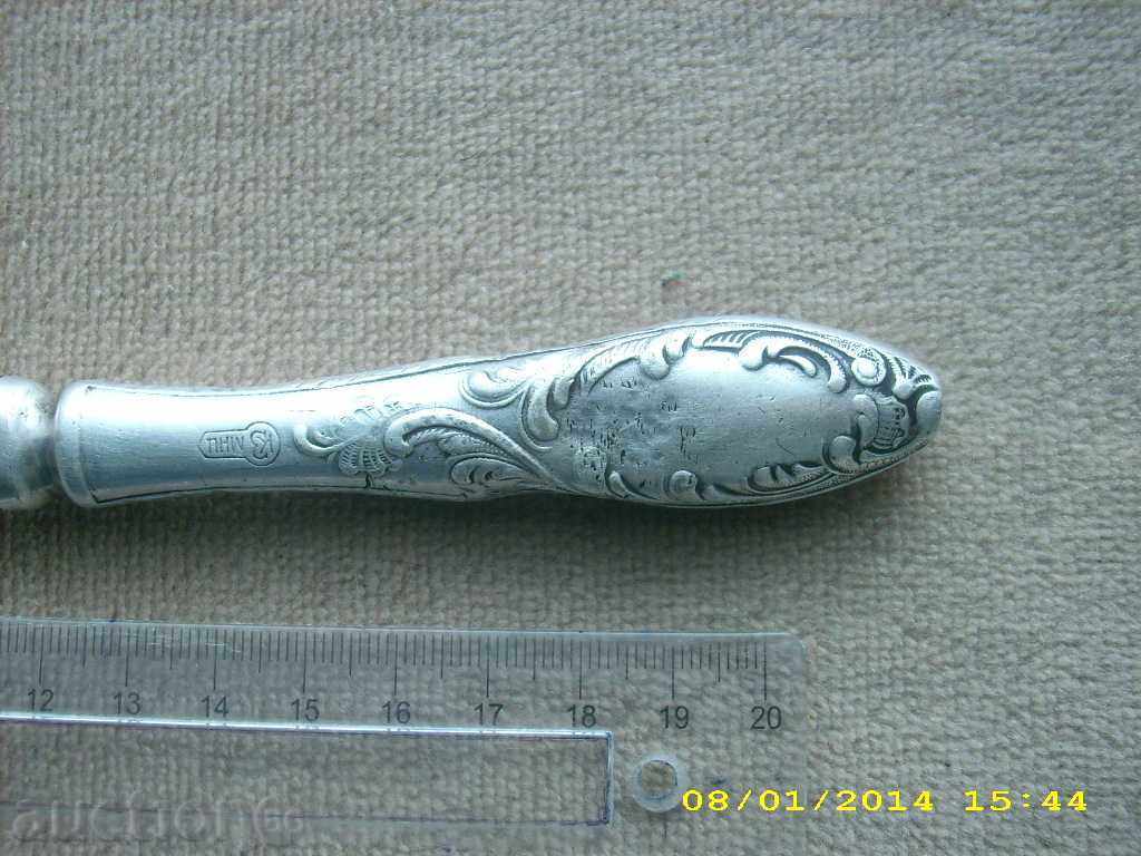 Delivery of OLD KEY WITH SILVER HANDLE, MARKED Delivery of OLD KEY WITH SILVER HANDLE, MARKED