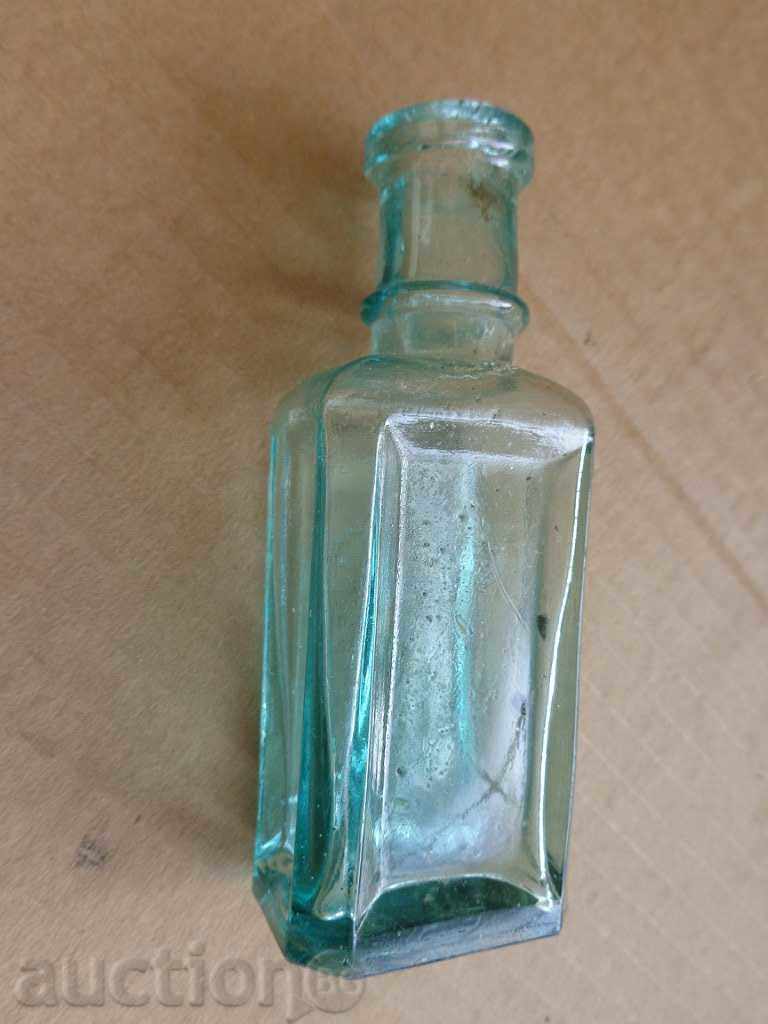 Аукцион Старо шишенце за масло, марково шишенце Сингер Аукцион Старо шишенце за масло, марково шишенце Сингер