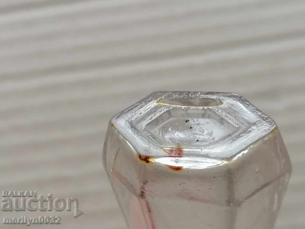 Старо шишенце за парфюм - 5 Старо шишенце за парфюм - 5