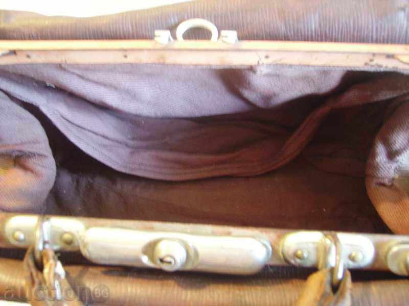 I sell an old doctor - 5 I sell an old doctor - 5