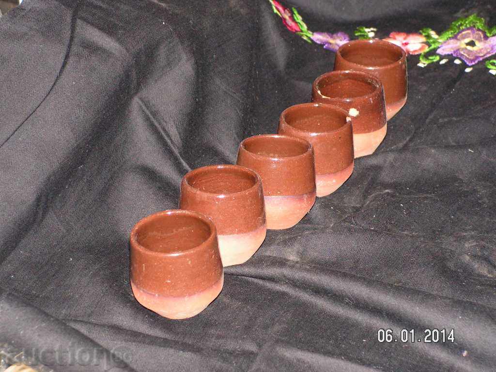 1727. СТАР БИТОВ СЕРВИЗ ЗА РАКИЯ ГЛАЗИРАНА КЕРАМИКА с цена 10.00 лв. | € 5.11 1727. СТАР БИТОВ СЕРВИЗ ЗА РАКИЯ ГЛАЗИРАНА КЕРАМИКА с цена 10.00 лв. | € 5.11