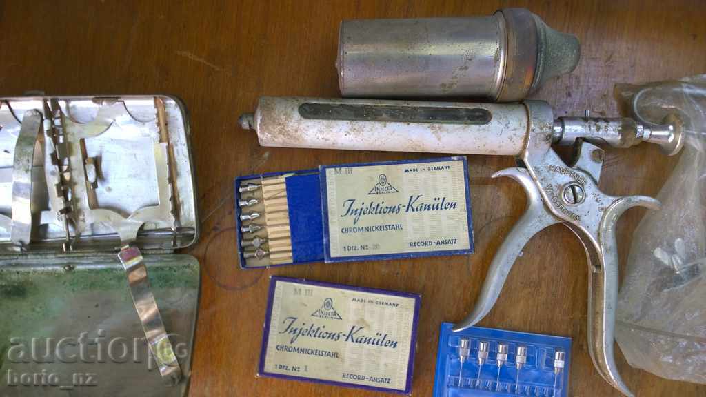 Delivery of 1852. STAR BRONZE MEDICAL SURGERY STERILIZER BRON Delivery of 1852. STAR BRONZE MEDICAL SURGERY STERILIZER BRON