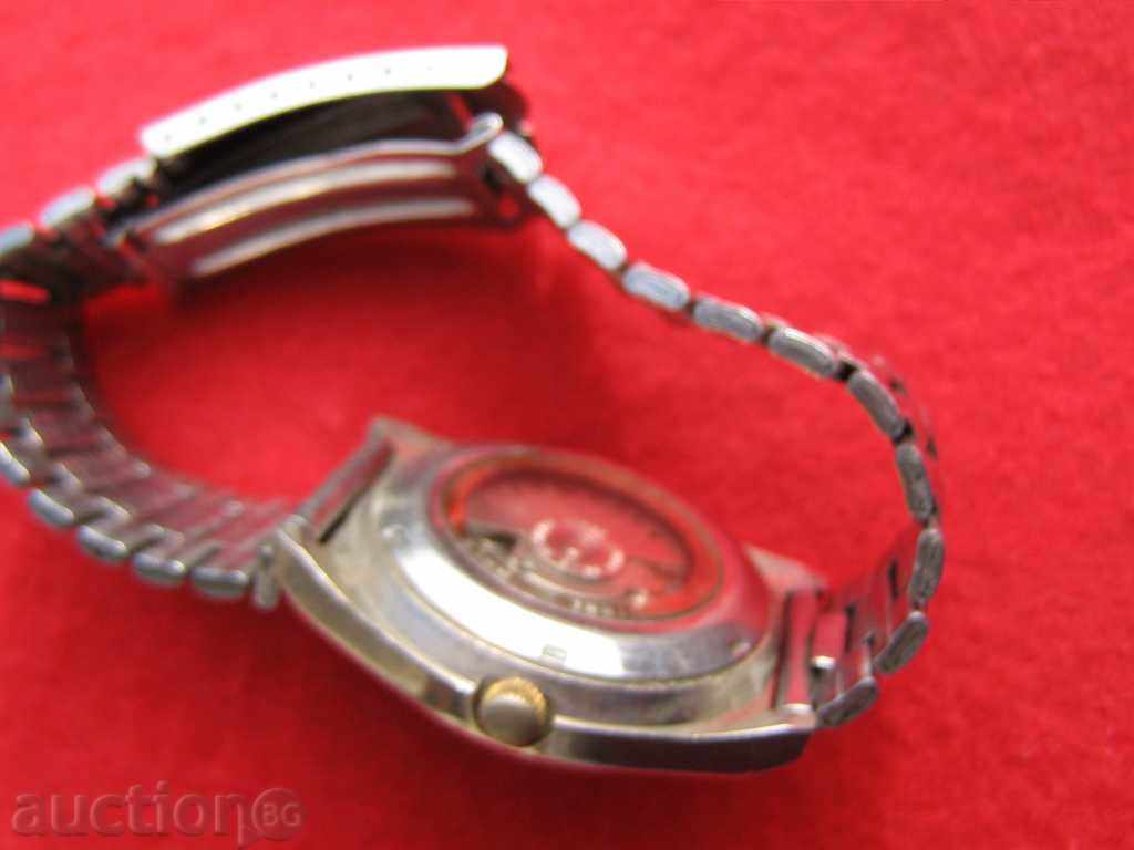 Аукцион ШВЕЙЦАРСКИ МЕХАНИЧЕН ЧАСОВНИК - АВТОМАТ "SWATCH"