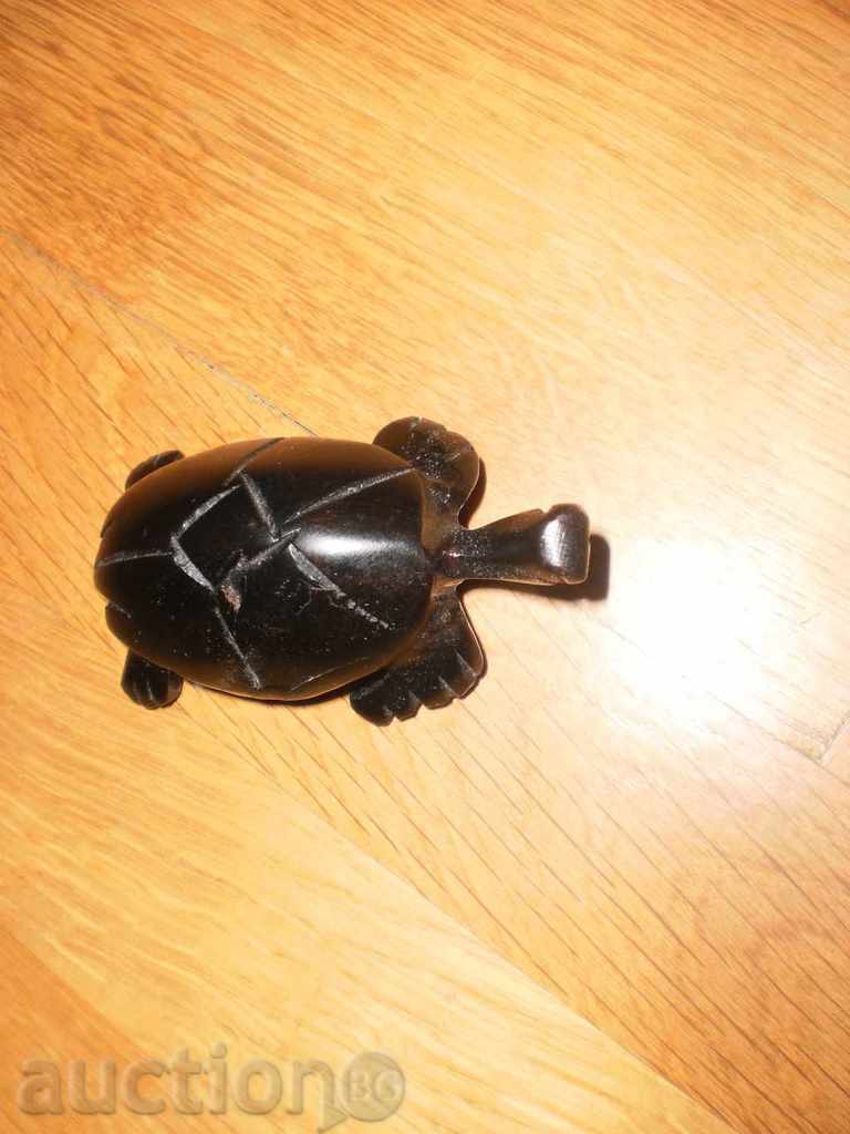 Auction  Turtle-a small African figure of ebony-2