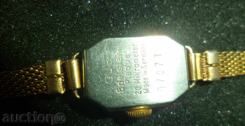 Дамски часовник "GUB" с цена 30.00 лв. | € 15.34 Дамски часовник "GUB" с цена 30.00 лв. | € 15.34